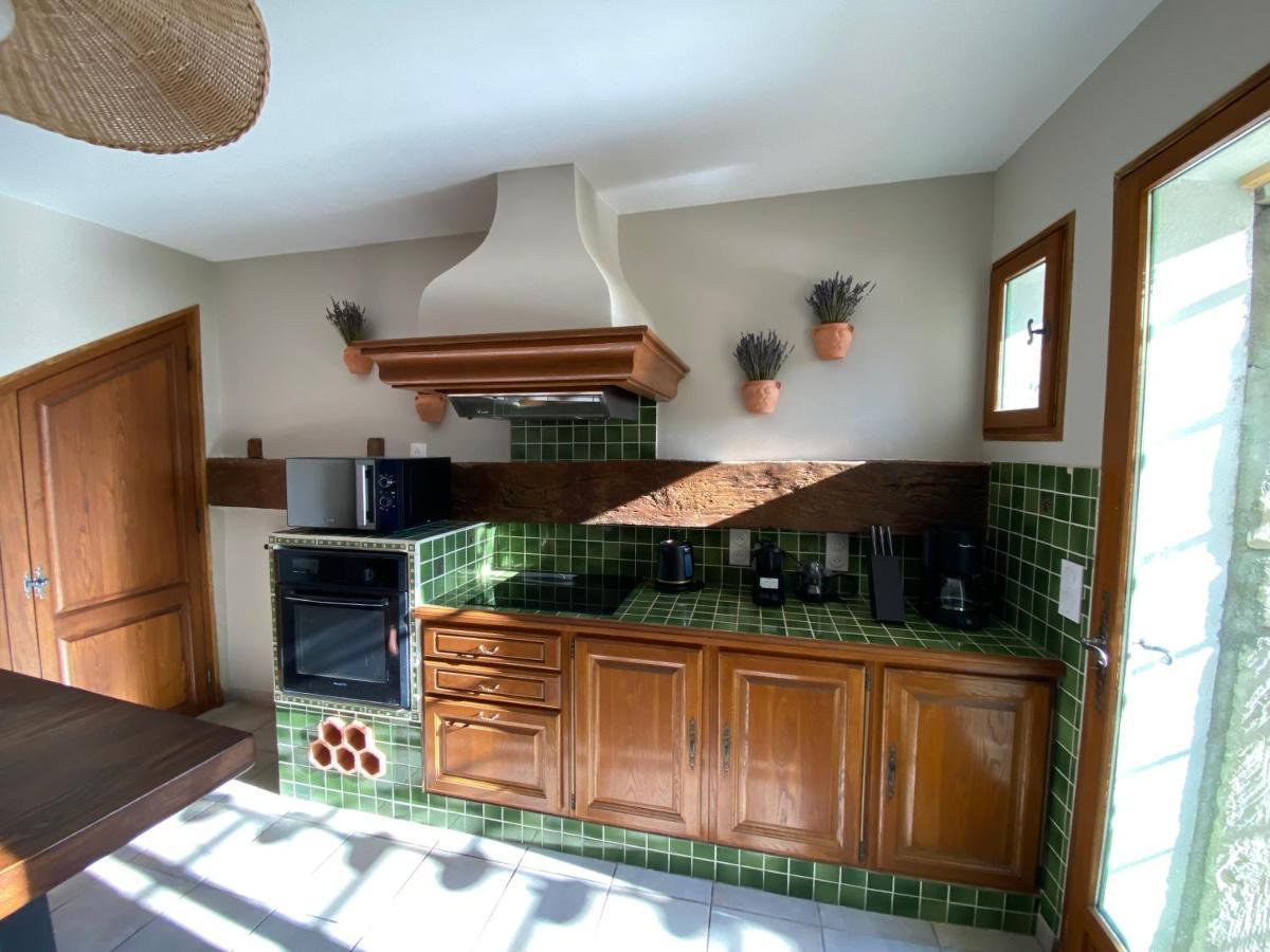 Drome Provencale Maison Familiale Calme Dans Village Valreas Exterior photo