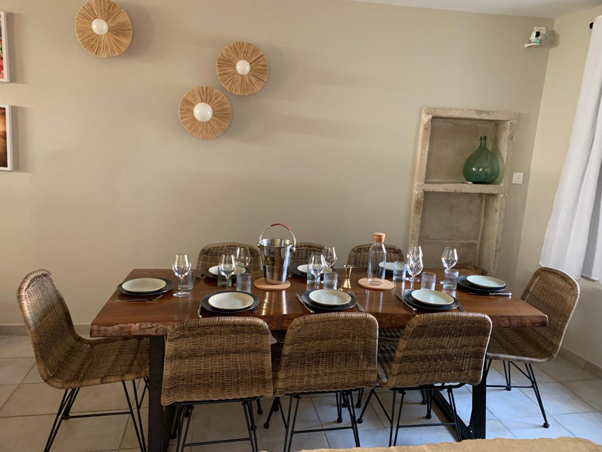Drome Provencale Maison Familiale Calme Dans Village Valreas Exterior photo