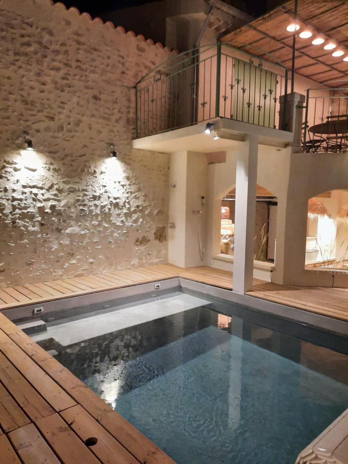 Drome Provencale Maison Familiale Calme Dans Village Valreas Exterior photo